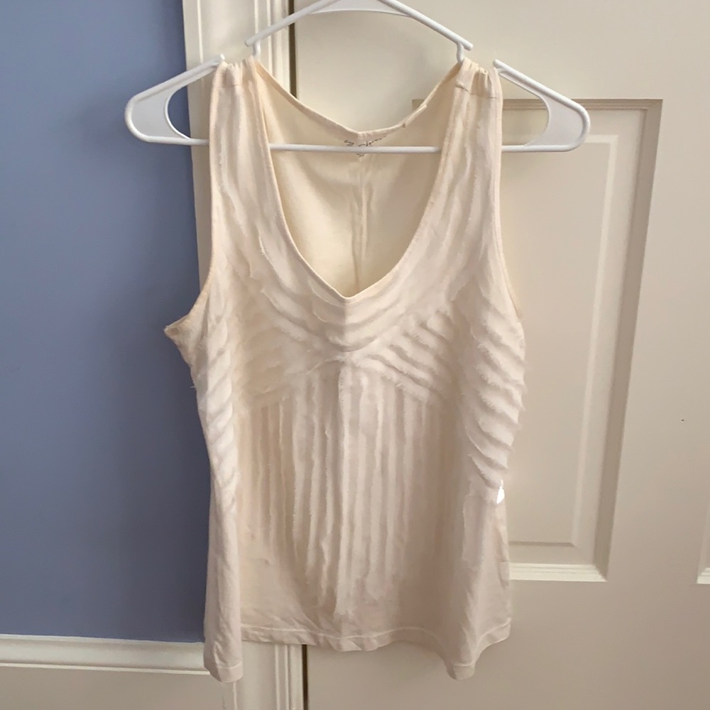 Chico’s Top SIZE 1